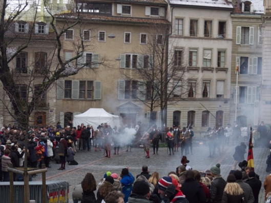 Muskets firing in front of St. Peter's Cathedral 